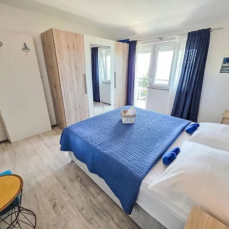 Mit Balkon Und Meerblick By Interhome * Crikvenica