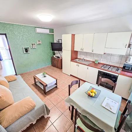 Apartment Mit Balkon Und Meerblick By Interhome Crikvenica